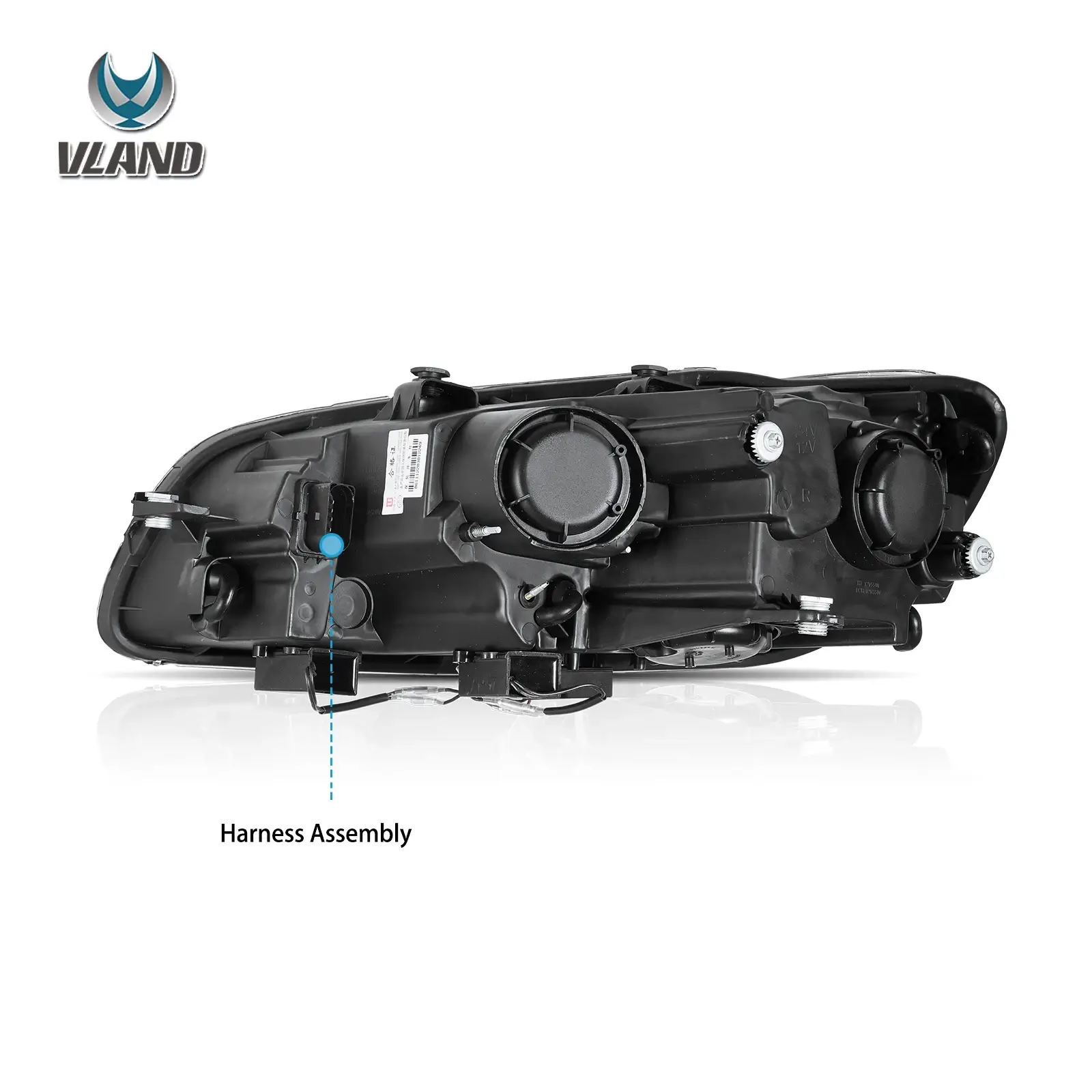 thumbnail interactive-video image 1 of VLAND Full LED Projector Headlights W/ Animation DRL – For VW Passat 2011-2015 (Halogen Version) 1 of 6